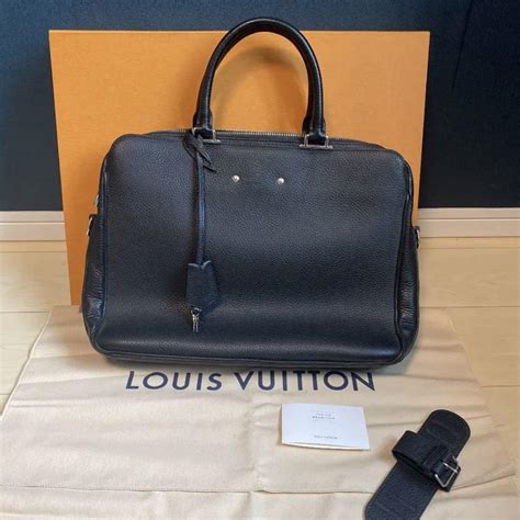 Products by Louis Vuitton: Armand Briefcase.